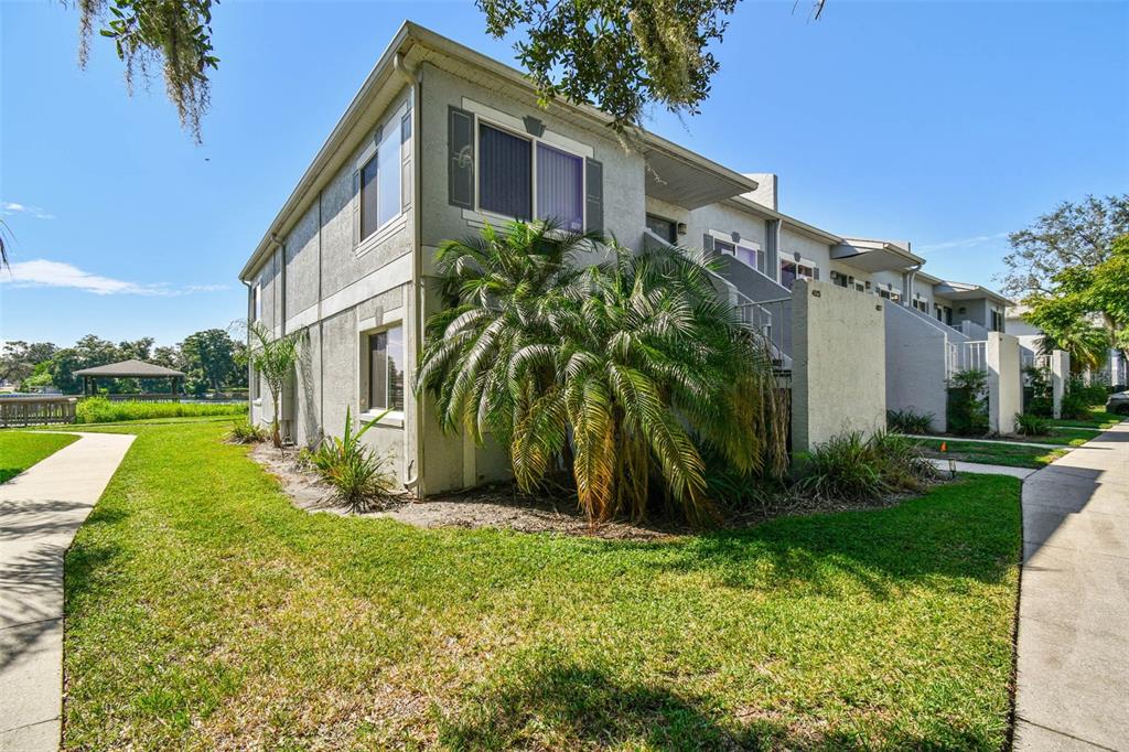 4125 DOLPHIN DRIVE