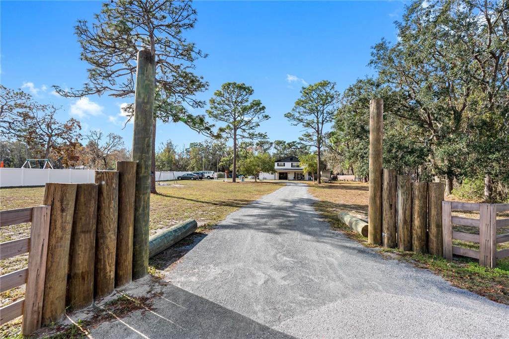 14450 LANCER ROAD, SPRING HILL, FL — photo 5 of 30