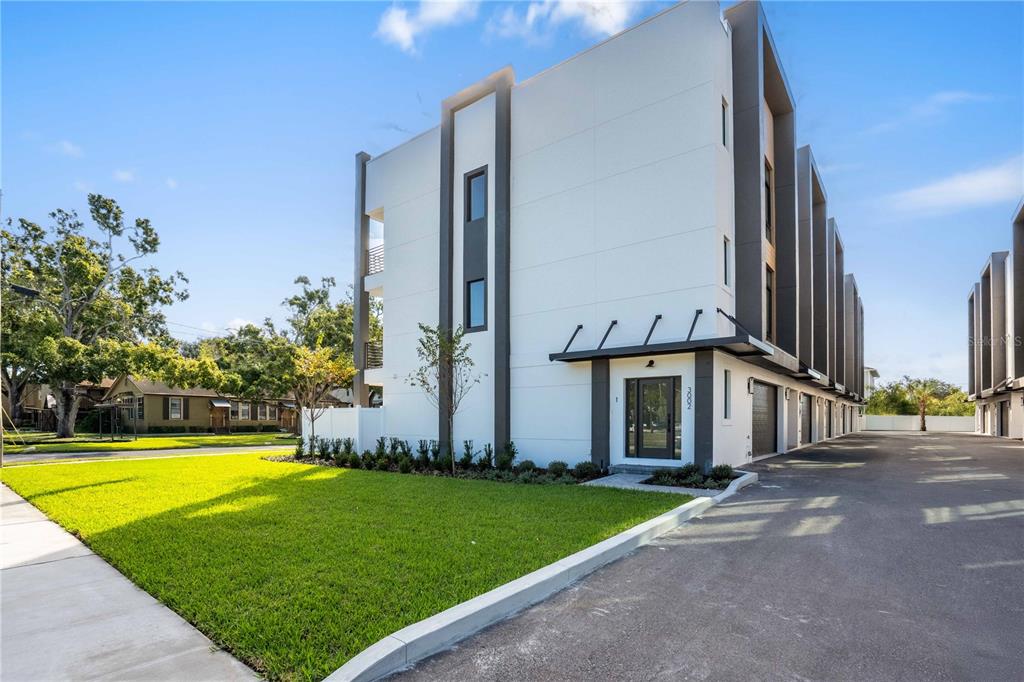 3002 W PLATT UNIT 1