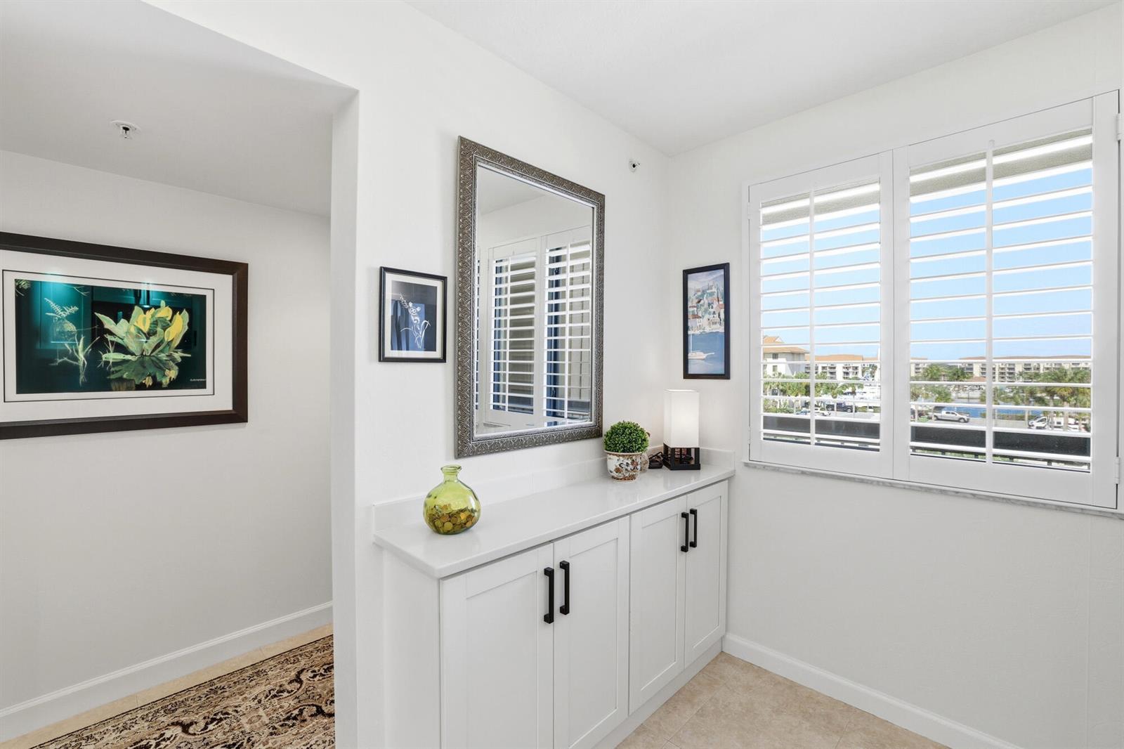 2101 Marina Isle Way # 404, Jupiter FL 33477