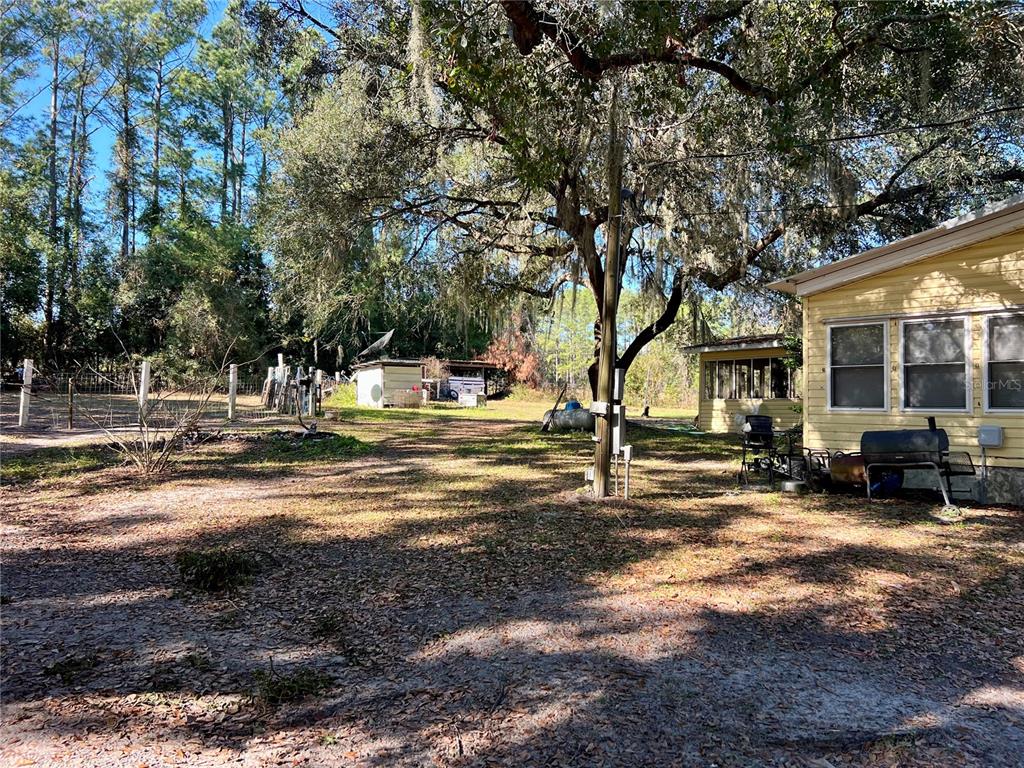 11820 NW HIGHWAY 225, REDDICK, FL — photo 3 of 15