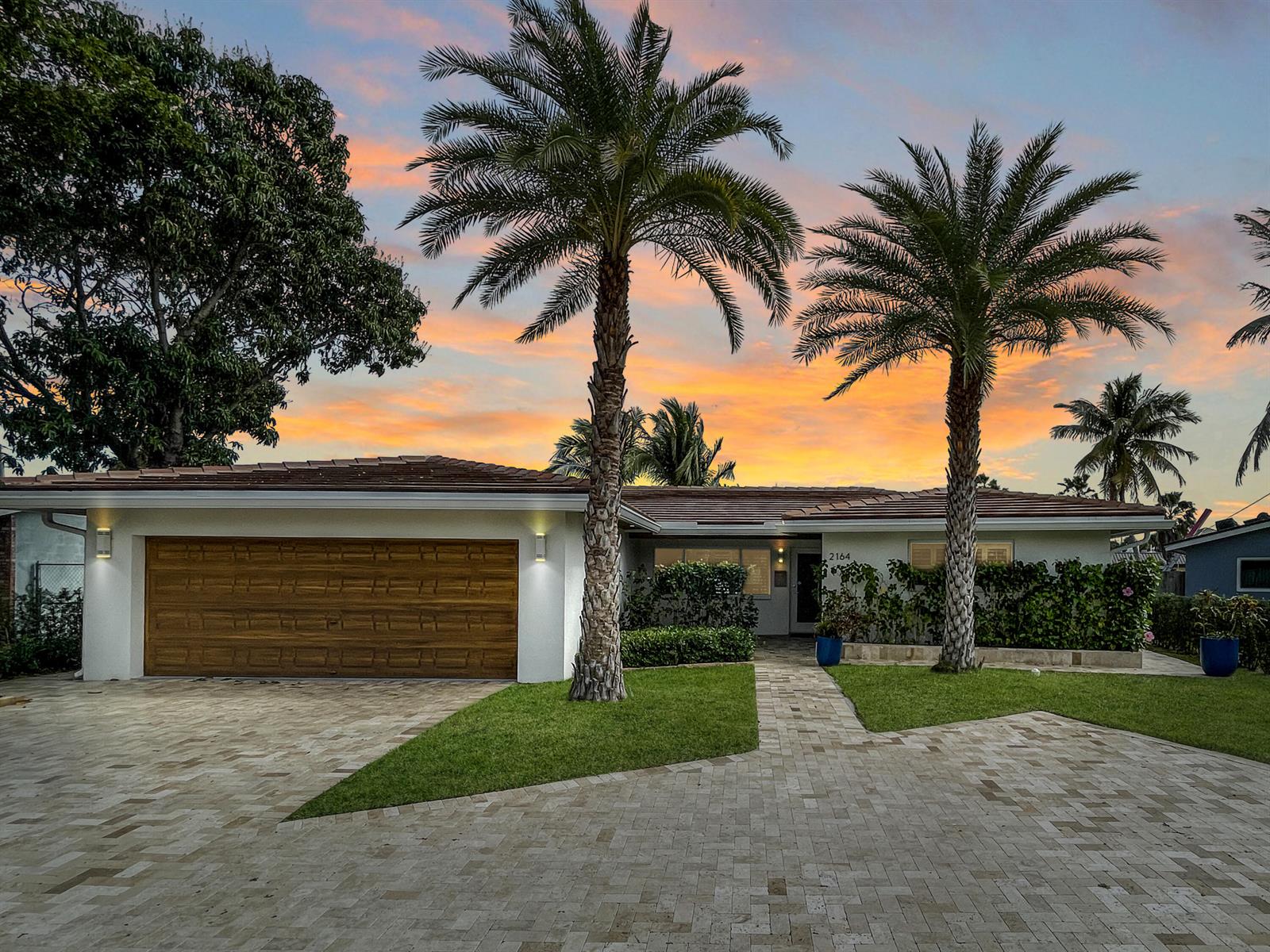 2164 NE 25th Street, Wilton Manors FL 33305