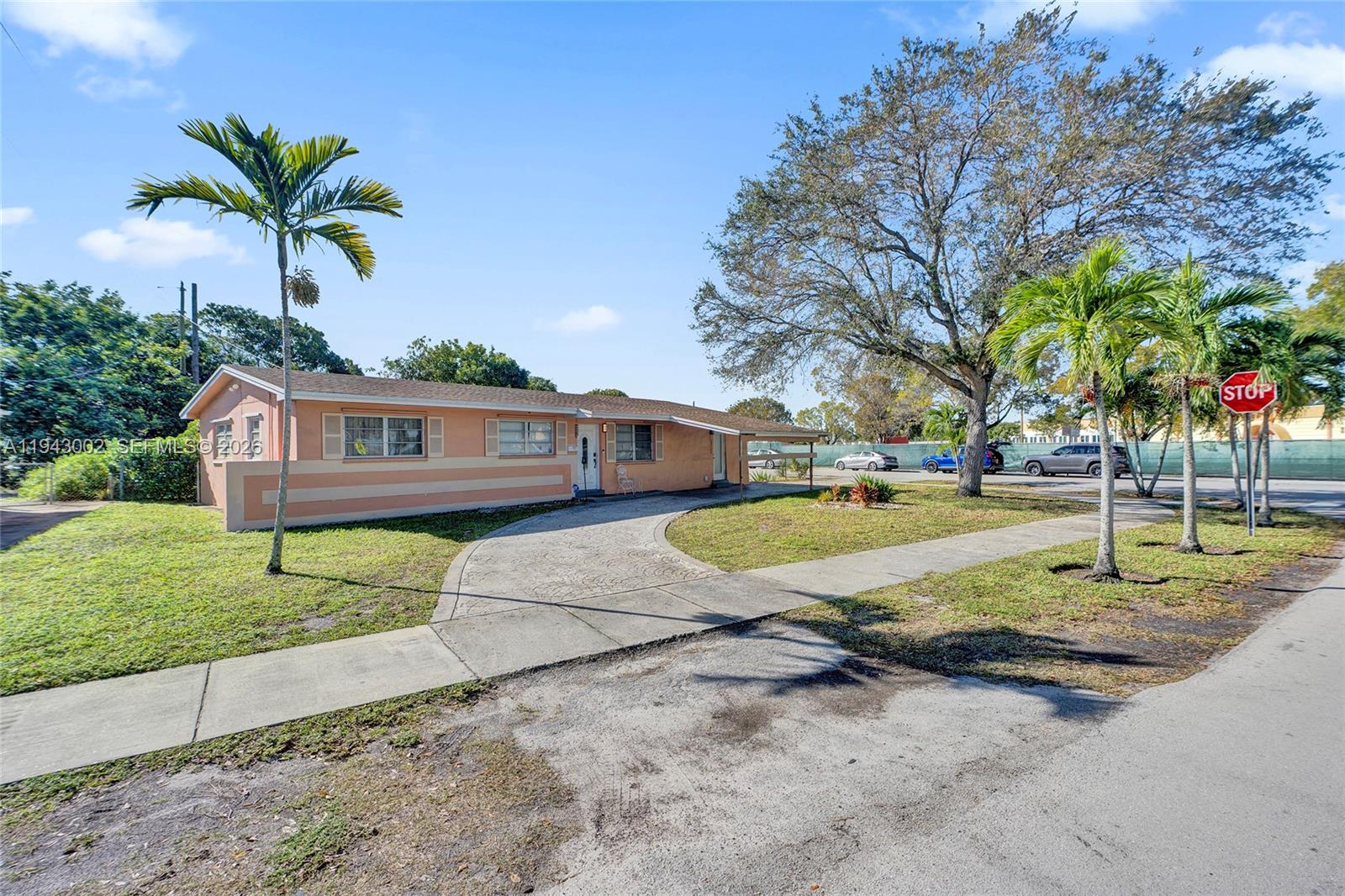 1450 NW 198th St, Miami Gardens FL 33169
