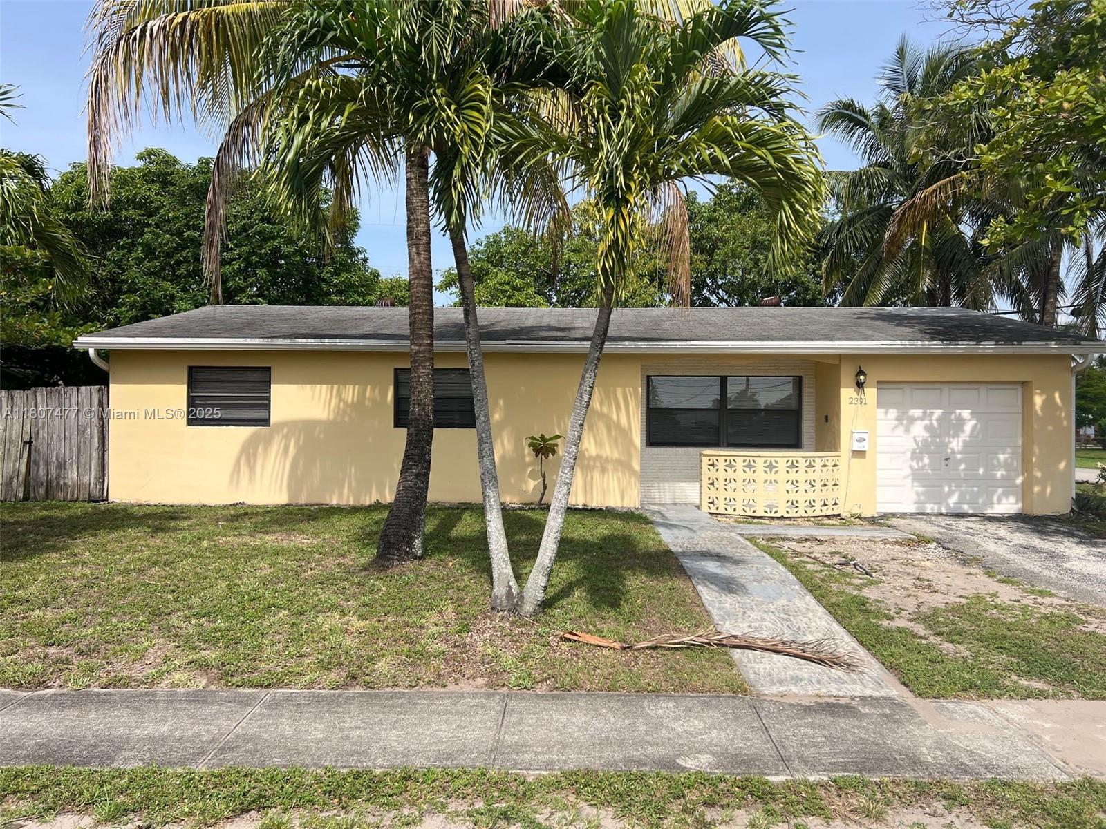 2391 NW 63rd Ter, Sunrise FL 33313