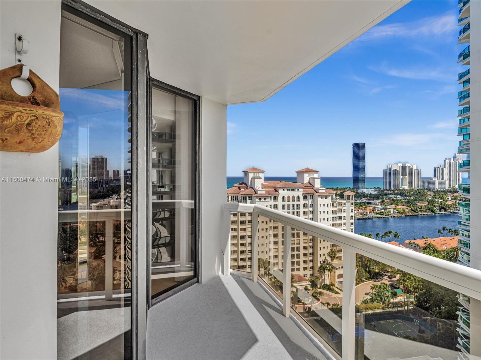 20185 E Country Club Dr # 1904, Aventura FL 33180