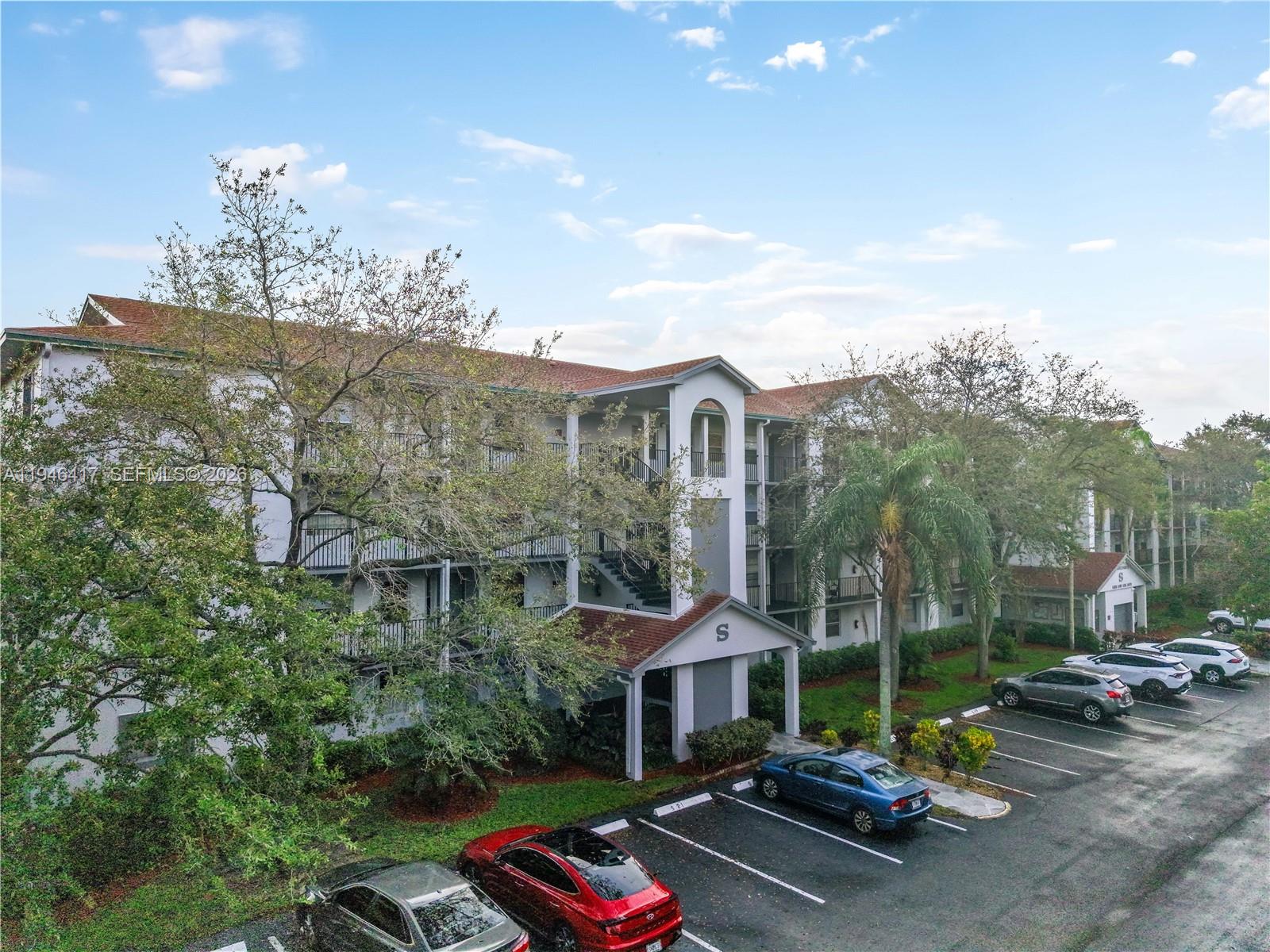 1351 SW 125th Ave # 203S, Pembroke Pines FL 33027