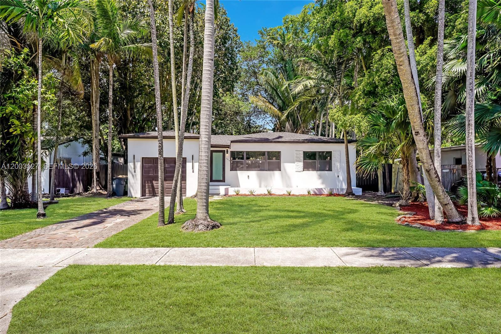 1315 NE 130th St, North Miami FL 33161