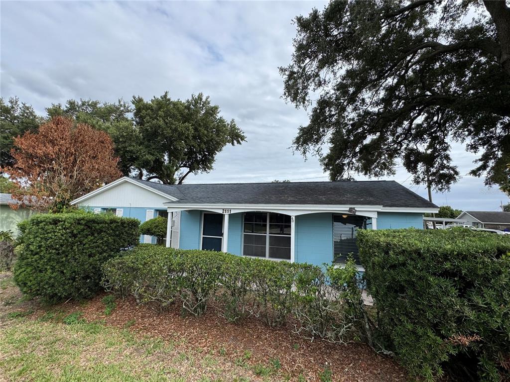 2111 S CRYSTAL LAKE DRIVE