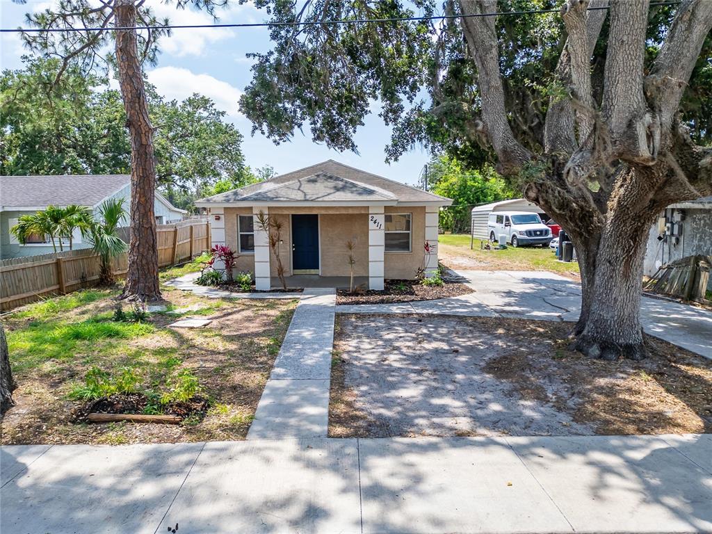 2411 5TH AVENUE DRIVE E