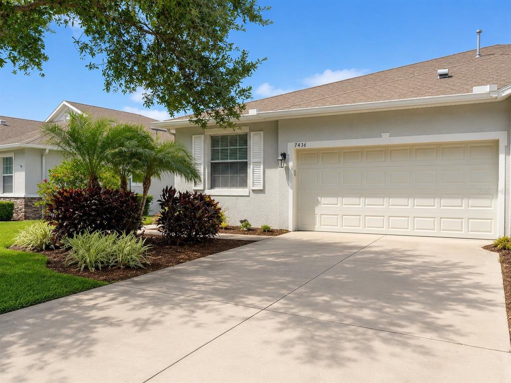 7436 SURREY PINES DRIVE