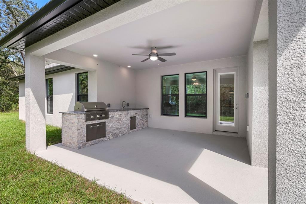 17558 LIPPIZAN LANE, HUDSON, FL — photo 3 of 15