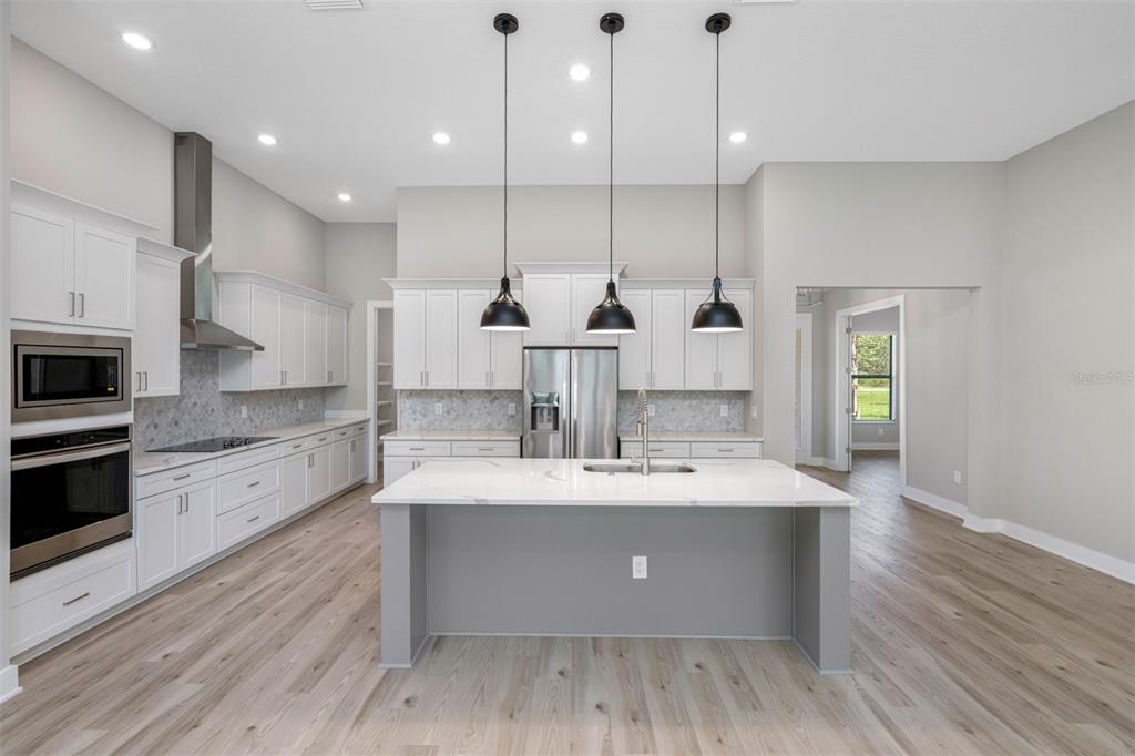 17558 LIPPIZAN LANE, HUDSON, FL — photo 4 of 15