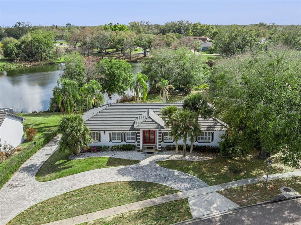 8612 LOST COVE DRIVE