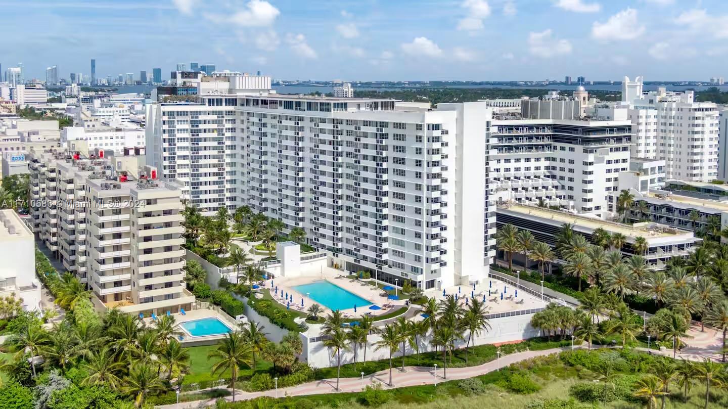 100 Lincoln Rd # 739, Miami Beach FL 33139