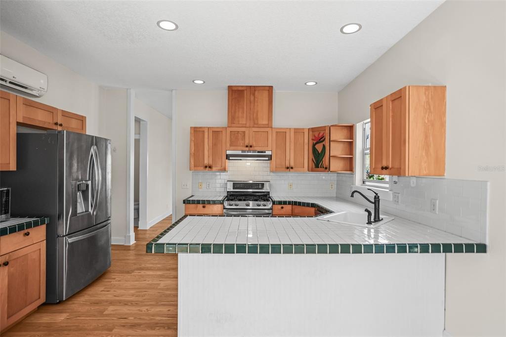 1777 BAYSHORE BOULEVARD, DUNEDIN, FL — photo 4 of 30