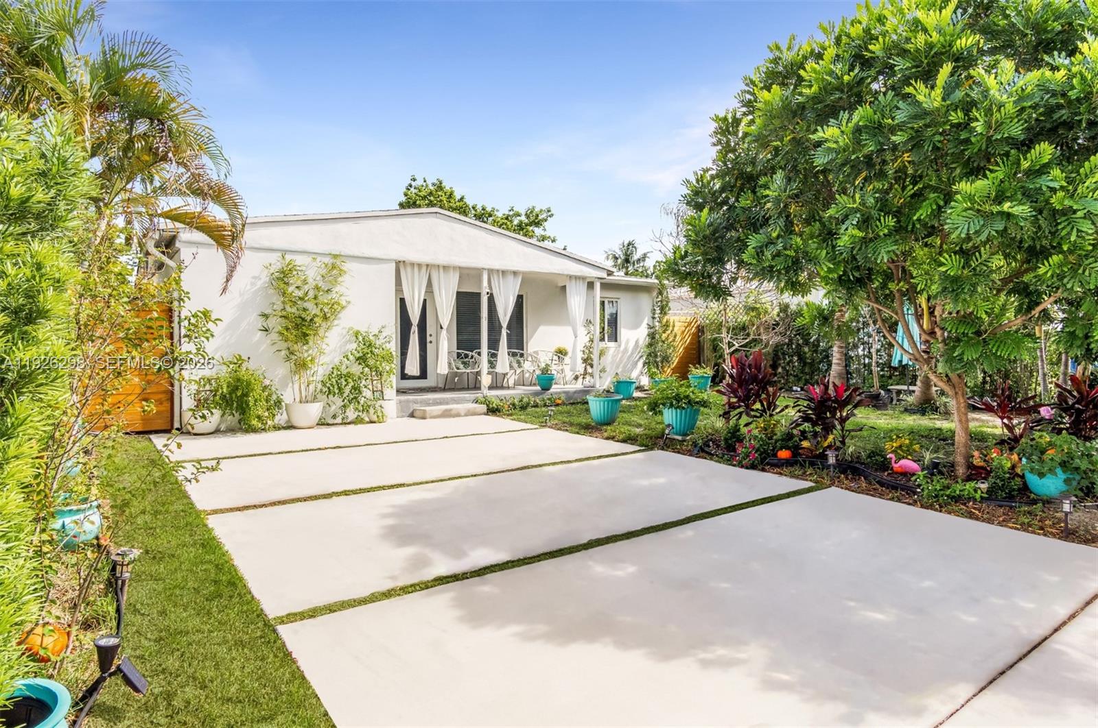 5300 NW 1st Ave, Oakland Park FL 33309