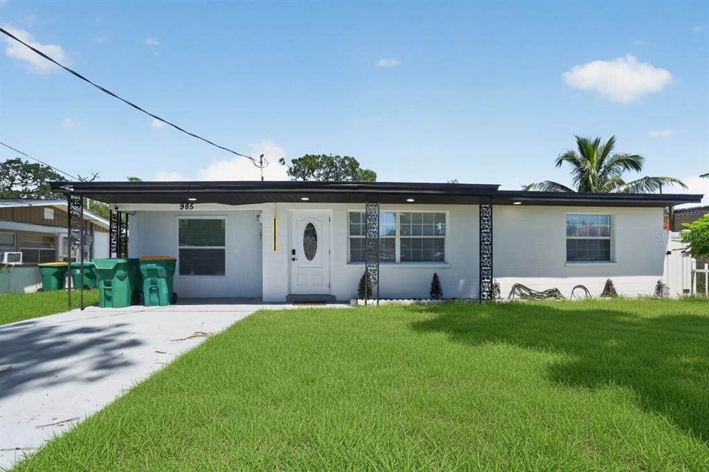 985 LIBERTY STREET, ENGLEWOOD, FL — photo 2 of 30