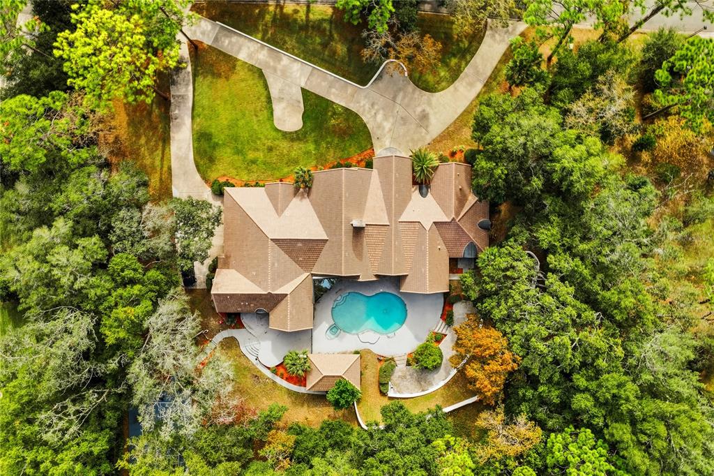 803 SWEETWATER CLUB BOULEVARD