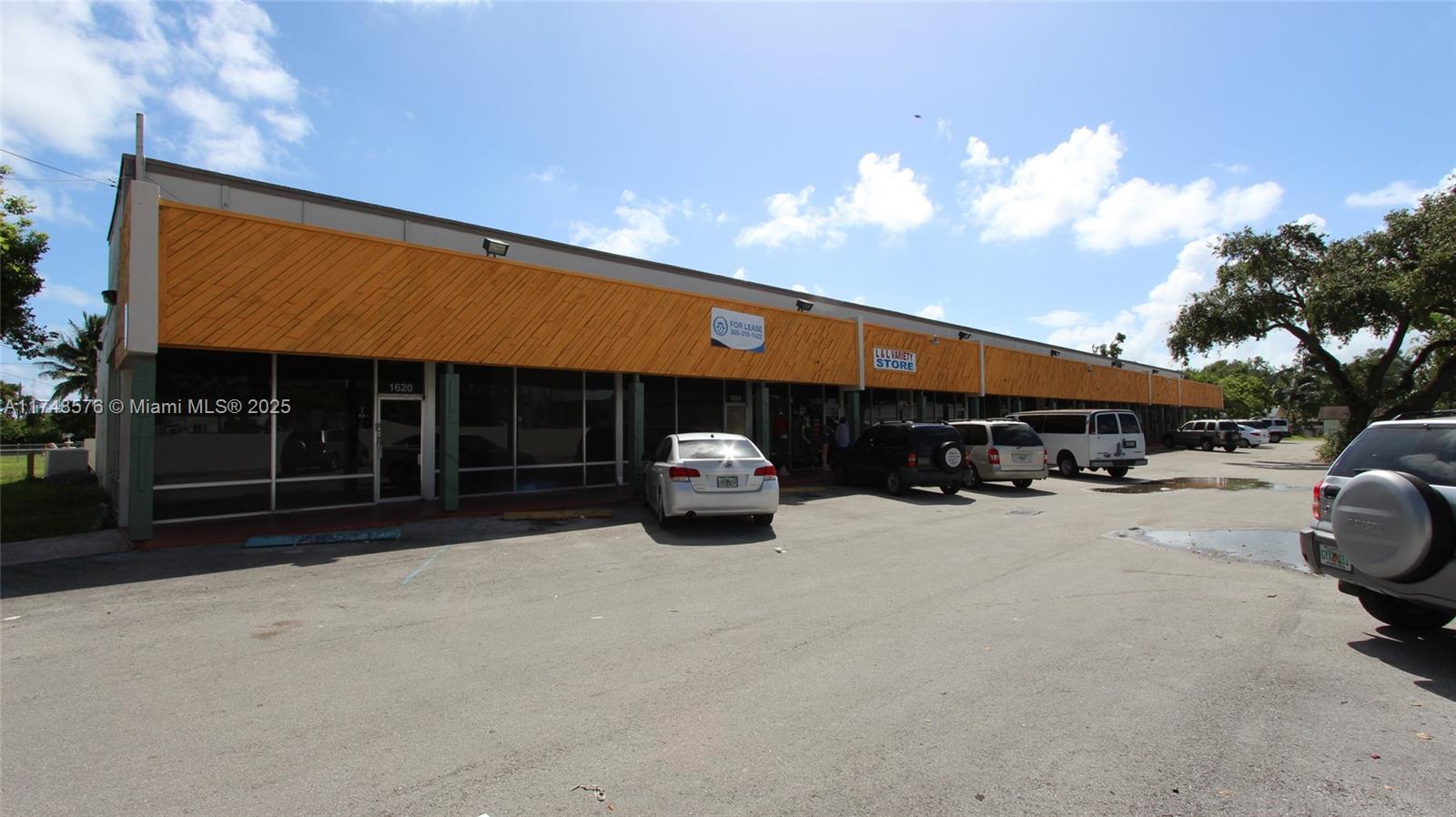 1620 NE 148 St # 1648, North Miami FL 33181