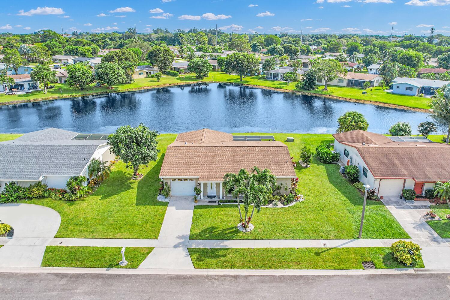 14624 Country Side Lane, Delray Beach FL 33484