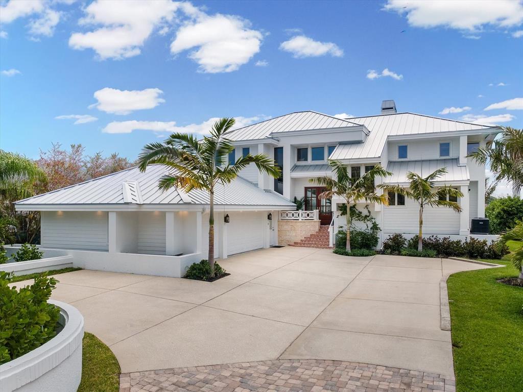 433 ST ANDREWS DRIVE