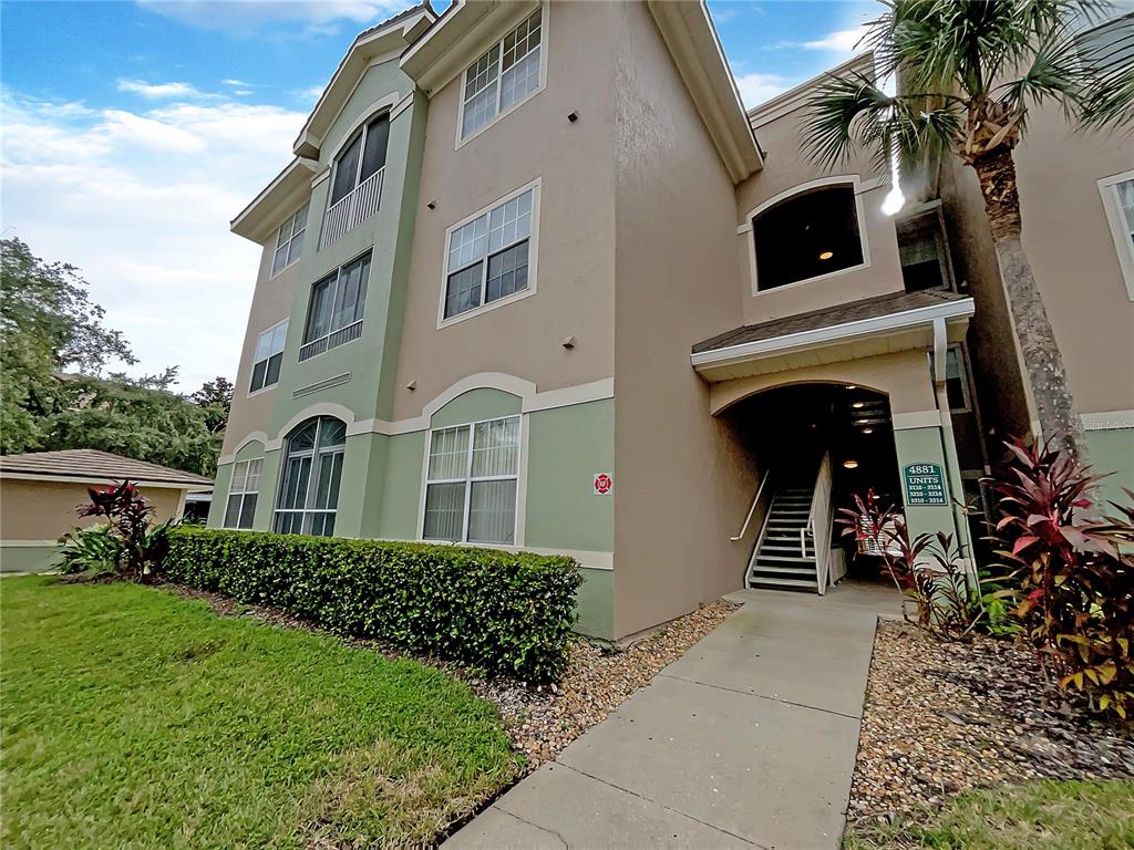4881 CYPRESS WOODS DRIVE UNIT 3213