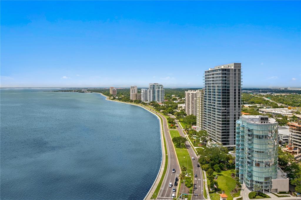 2912 W SANTIAGO STREET UNIT 903