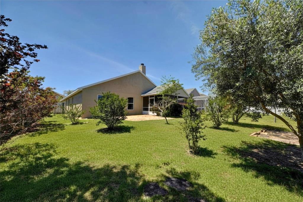 635 ROCHESTER LOOP, DAVENPORT, FL — photo 2 of 30