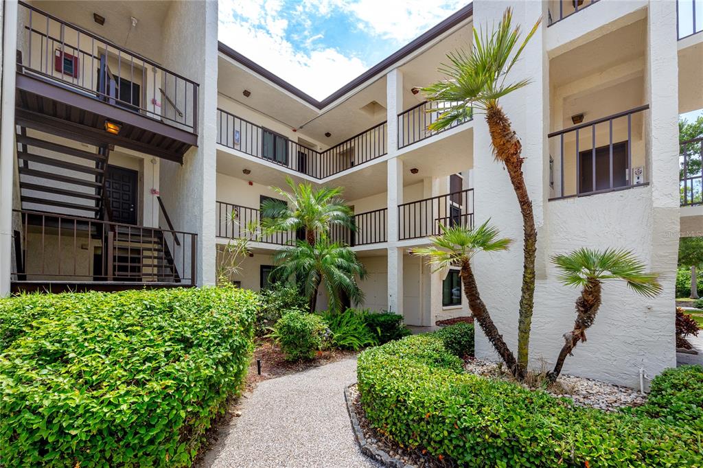 2207 BELLEAIR ROAD UNIT B30