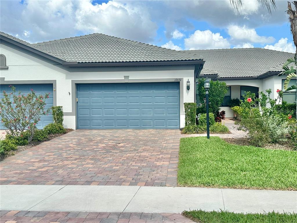 17631 CAMDEN DRIVE, BRADENTON, FL — photo 4 of 30