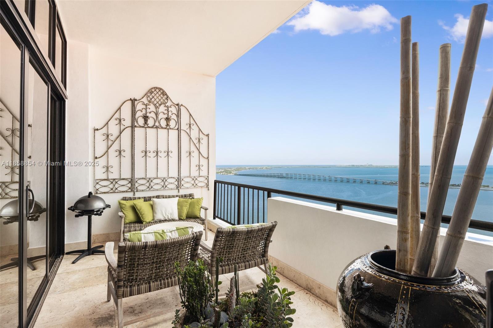 1581 Brickell Ave # T104, Miami FL 33129