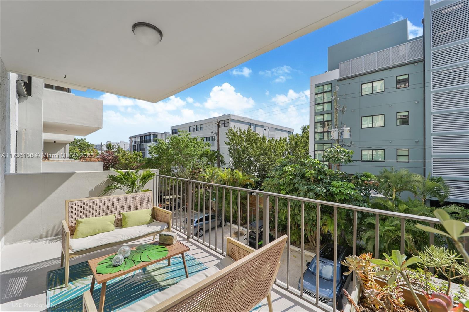 575 Crandon Blvd # 306, Key Biscayne FL 33149