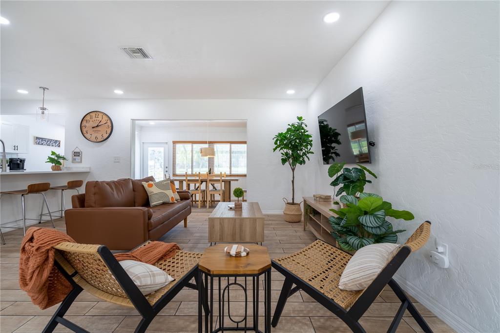 7354 BILTMORE DRIVE, SARASOTA, FL — photo 5 of 30
