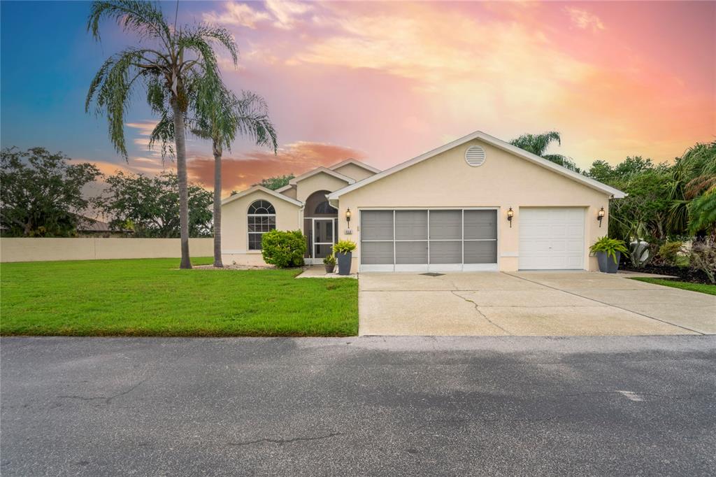 4558 WHITTON WAY