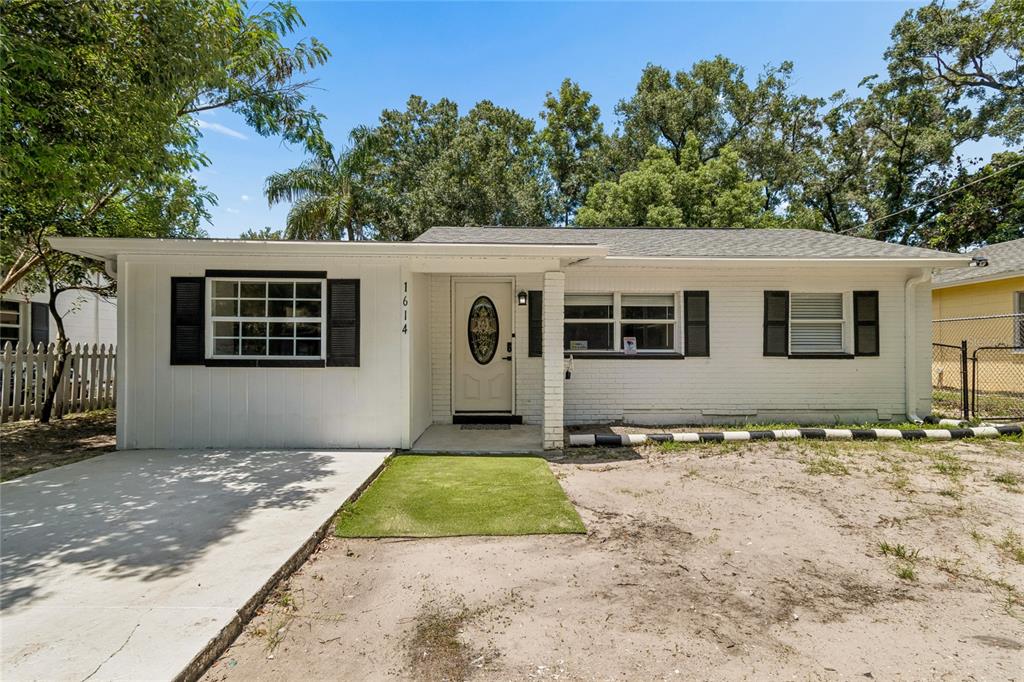 1614 E MAPLE AVENUE, TAMPA, FL — photo 4 of 30