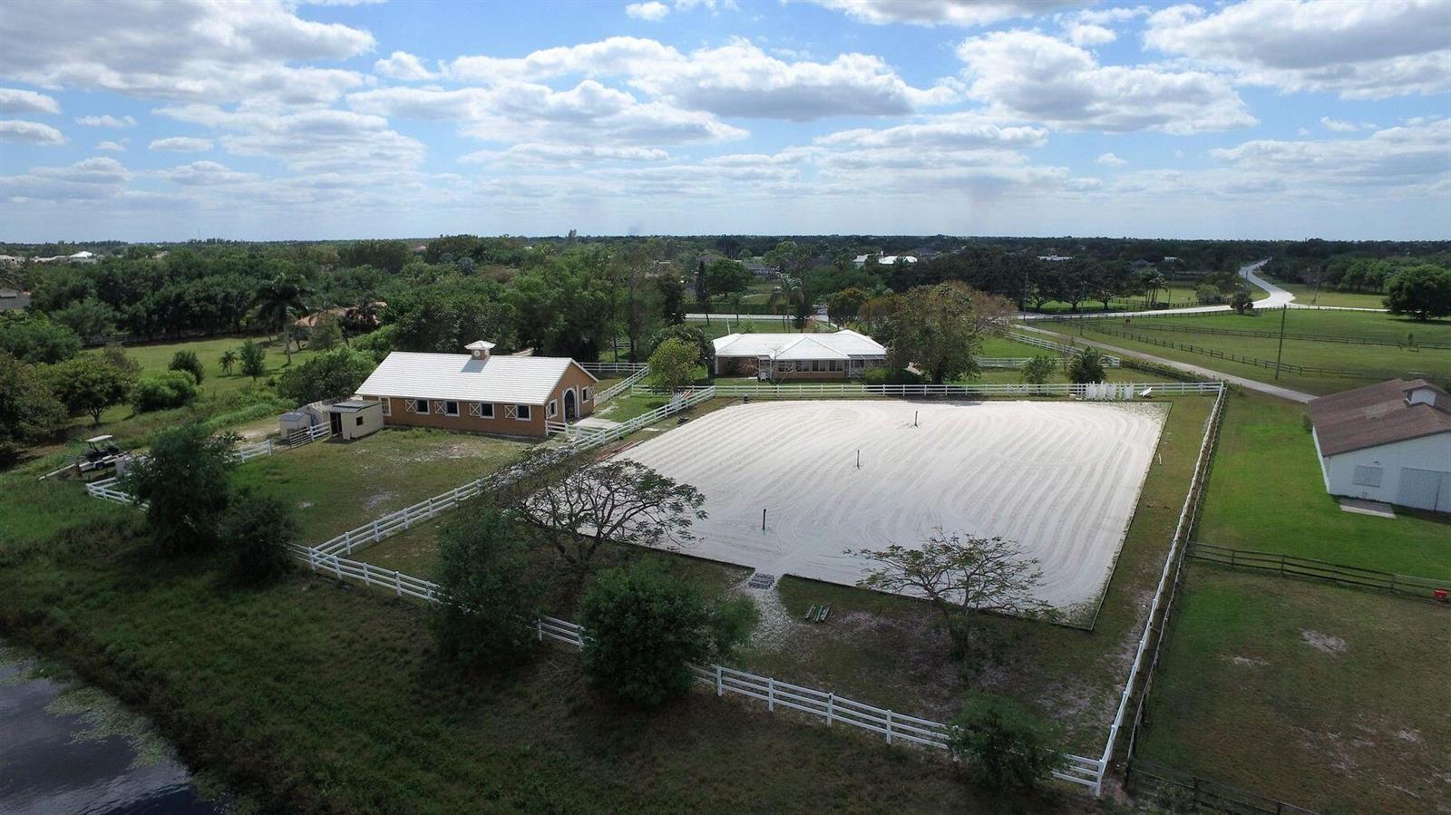 2792 Appaloosa Trail, Wellington FL 33414