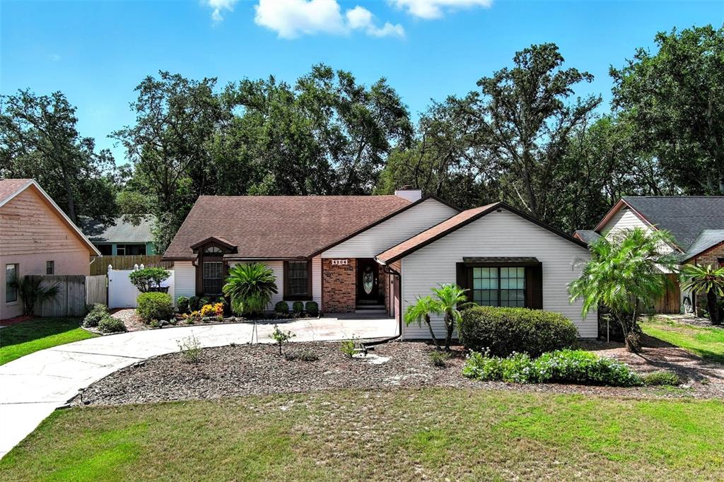 4204 COBBLE STONE COURT