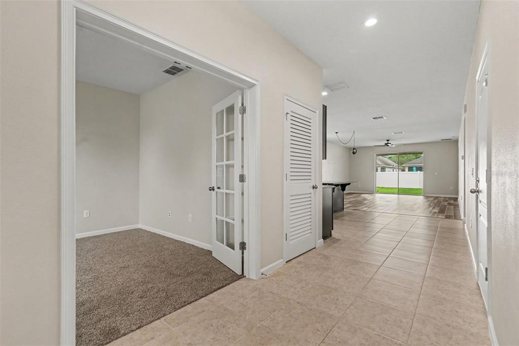 12318 EAGLE SWOOP PLACE, RIVERVIEW, FL — photo 3 of 17