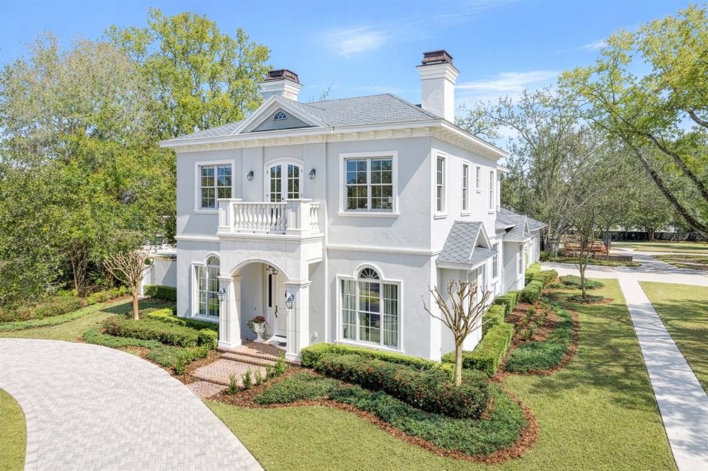 2040 RANDALL CIRCLE