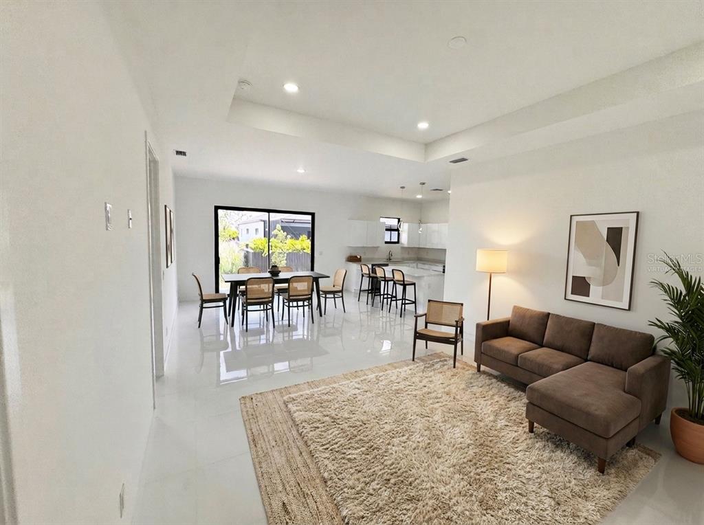 4324 JACARANDA PARKWAY W, CAPE CORAL, FL — photo 2 of 30