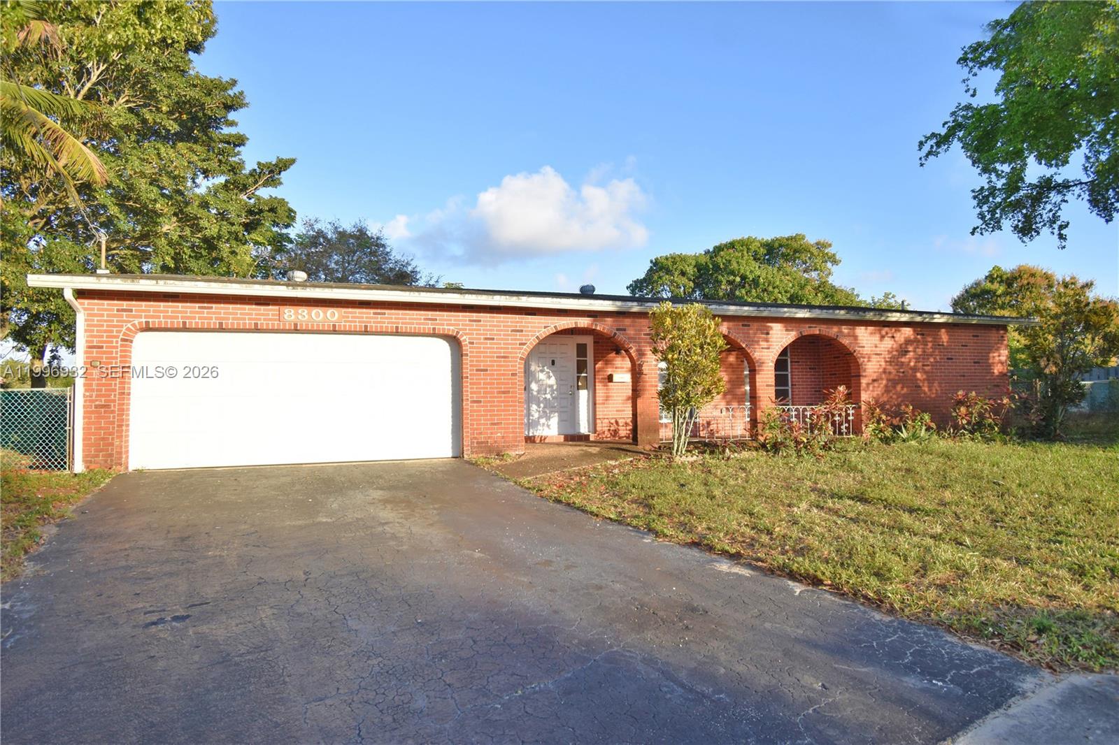8300 NW 24th Ct, Sunrise FL 33322