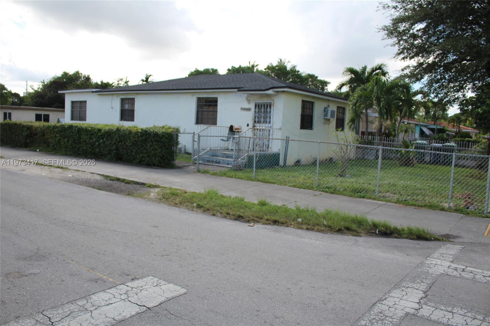 5940 NW 21st Ave, Miami FL 33142