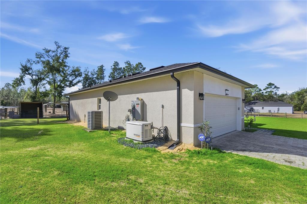 13920 NE 6TH STREET, WILLISTON, FL — photo 3 of 30