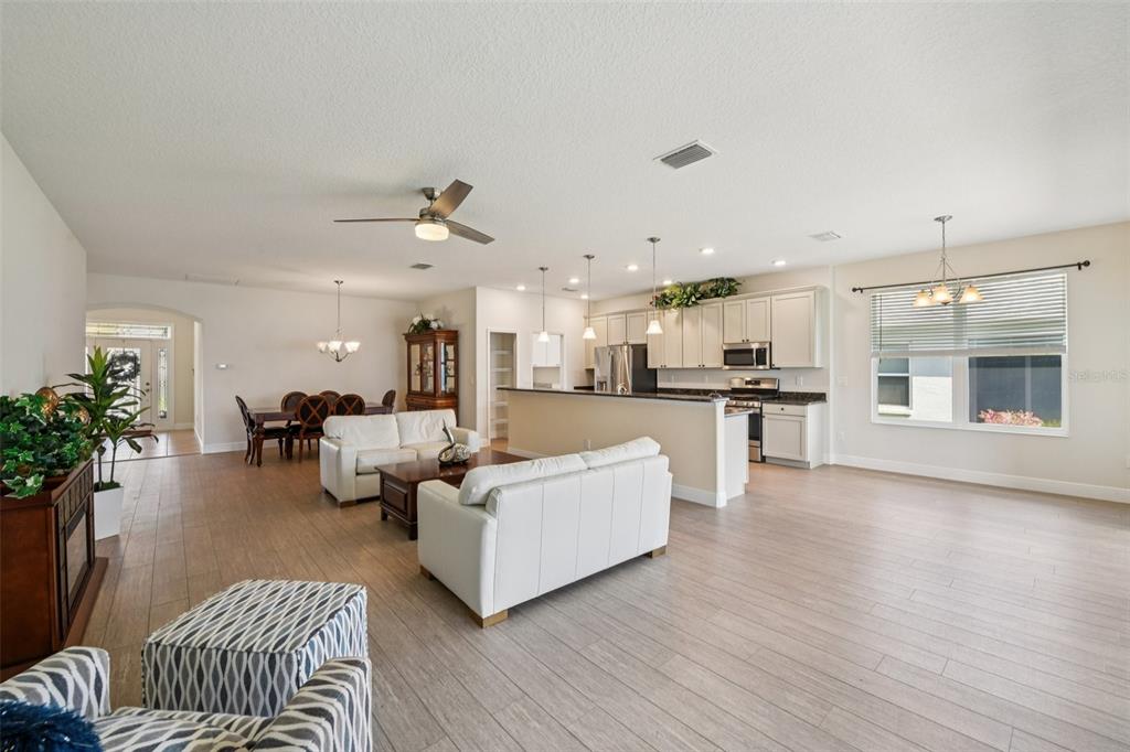 27040 CAMERONS RUN, LEESBURG, FL — photo 5 of 28