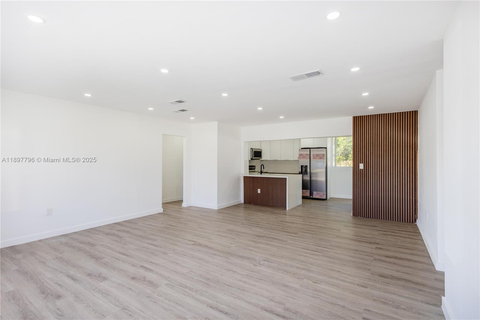 6371 Scott St, Hollywood FL 33024