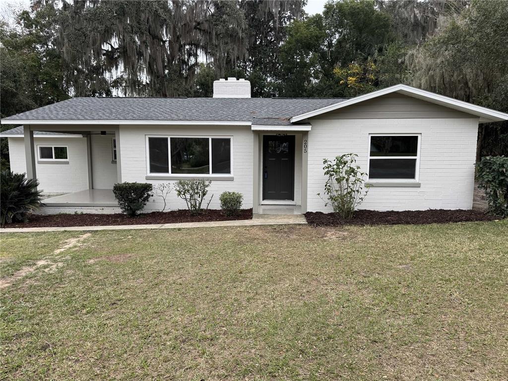205 SE 29TH AVENUE