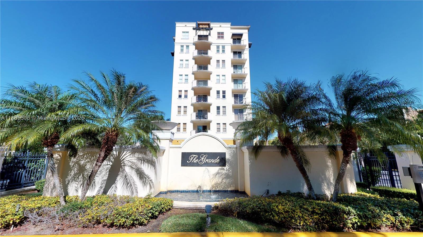 9021 SW 94th St # 604, Miami FL 33176
