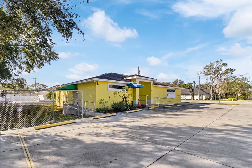 632 1ST STREET S, WINTER HAVEN, FL — photo 4 of 30