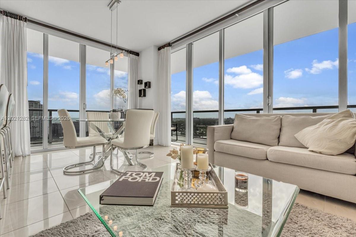 79 SW 12th St, Miami FL 33130