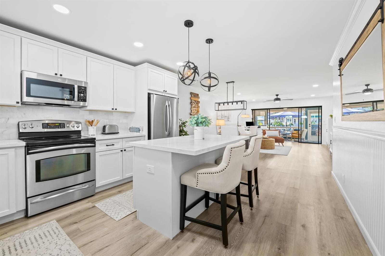 2400 NE 36th Street # 3, Lighthouse Point FL 33064